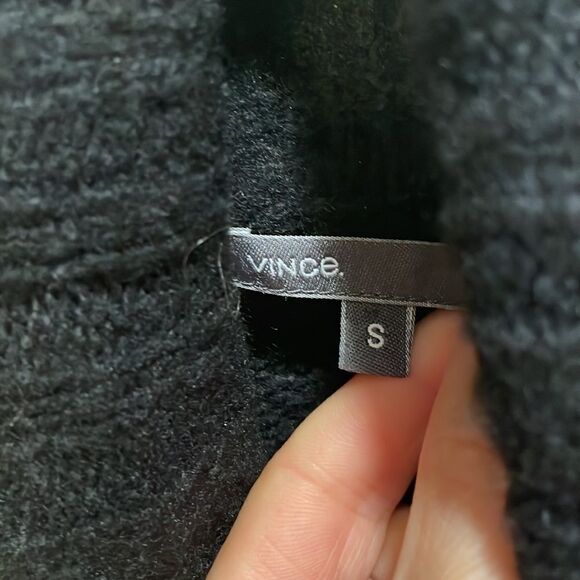 Vince woman’s black and grey two toned turtleneck wool sweater - Picture 7 of 10